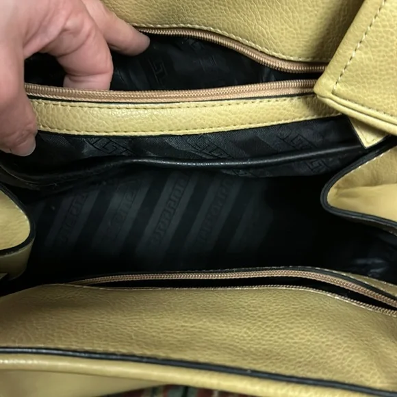 Tod's Leather Top Handle Satchel Handbag Purse